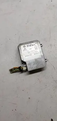 Volkswagen PASSAT B5.5 Airbag control unit/module 1C0909605B 30010214