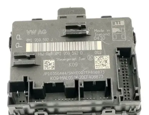 Volkswagen Touareg III Door control unit/module 4M1959592J