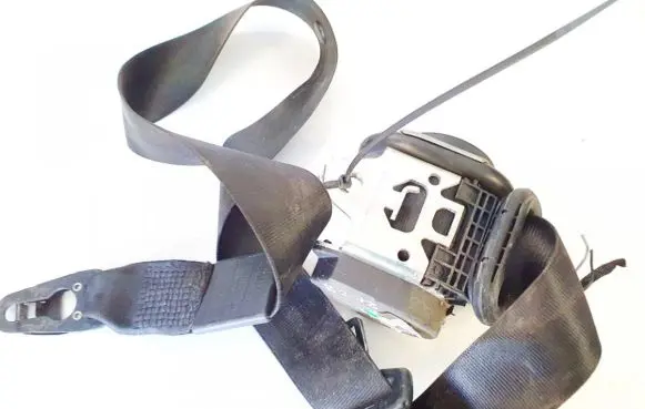 Audi A4 S4 B7 8E 8H Front seatbelt 560788501 008r-000