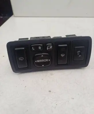 Toyota Avensis T250 Wing mirror switch 183575