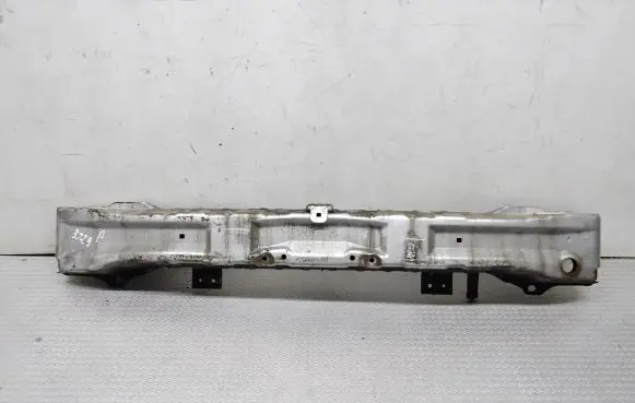 Mitsubishi Grandis Front bumper cross member