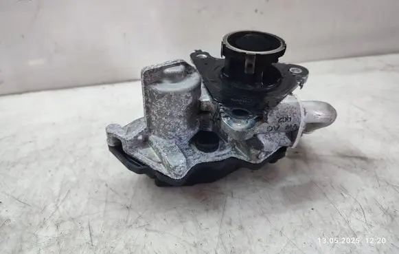 Audi A4 S4 B9 EGR valve 04L131501