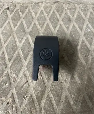 Volkswagen Golf VII ISOFIX cover 5G0887187