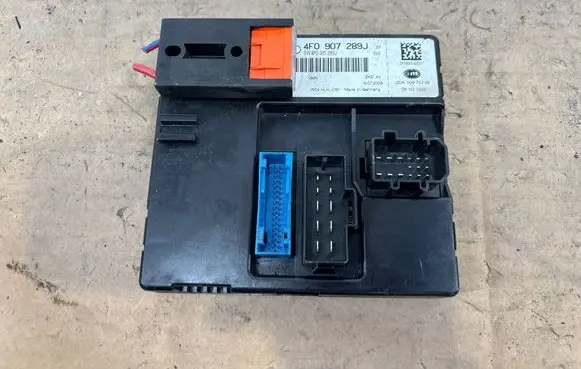 Audi A6 S6 C6 4F Comfort/convenience module 4F0907289J 4F0910289J 5DK00876228