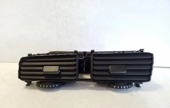 Volkswagen Golf VII Dash center air vent grill 5G2815736D 5G2819728