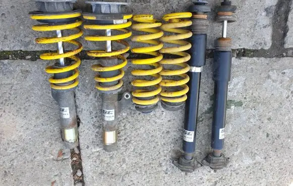 BMW 3 E90 E91 Front coil spring 13320226 2001020L FFF469