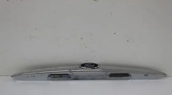 Ford Focus Tailgate/trunk spoiler C0800657 080480