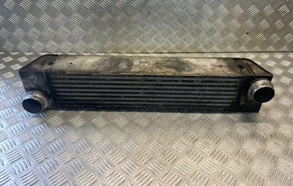 BMW 7 E65 E66 Intercooler radiator 7790846