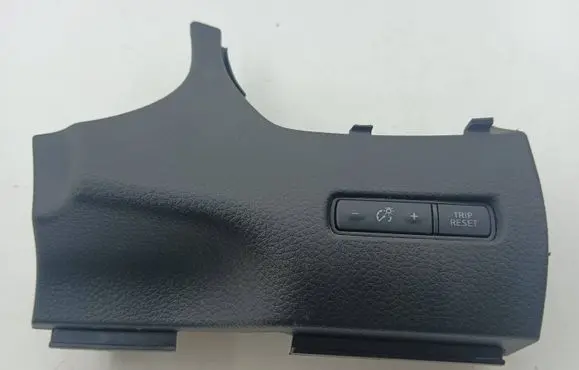 Nissan Qashqai Panel trim 68414EA1A
