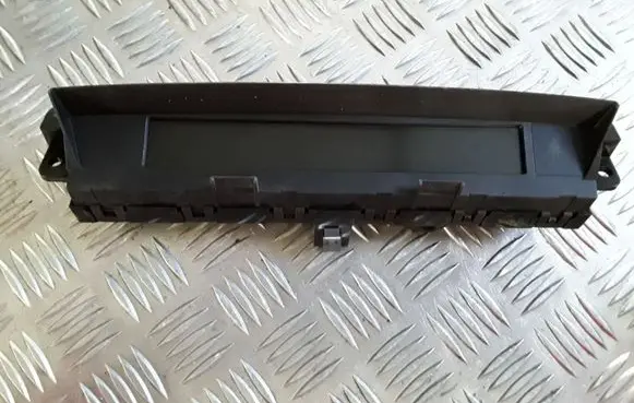 Mazda 6 Screen/display/small screen GAA9611J0