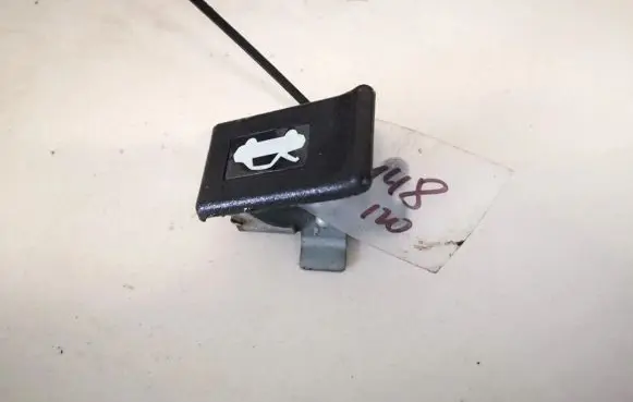 Honda FR-V Engine bonnet (hood) release handle