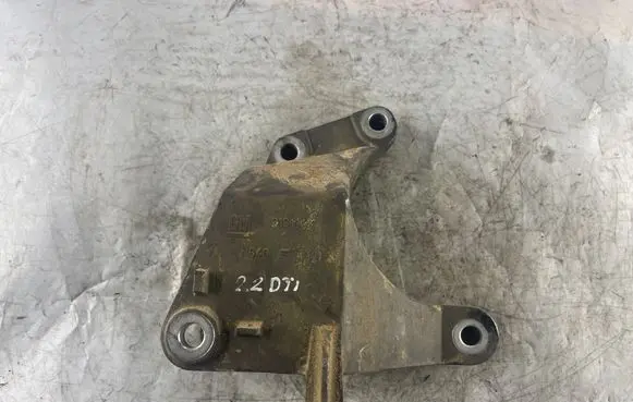 Opel Vectra C Engine mounting bracket 9191148