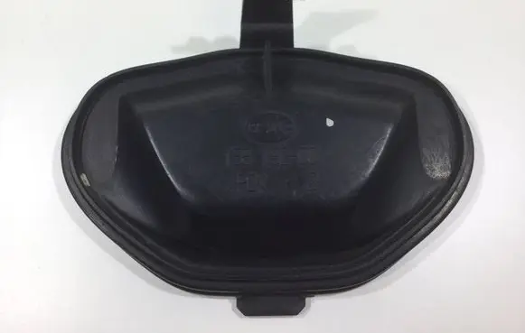 Opel Vectra C Headlight/headlamp dust cover 15619200