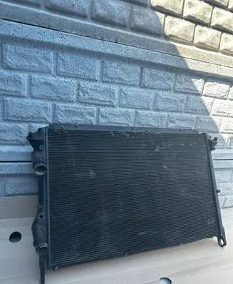 Ferrari California F149 Coolant radiator 000299047 1020968001 5201783