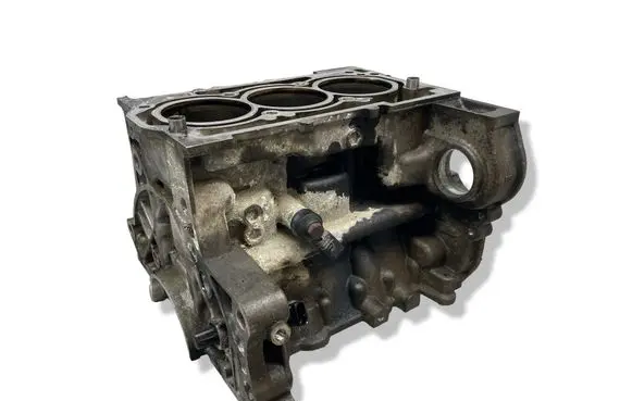 Volkswagen Polo IV 9N3 Engine block 03D103019M BBM