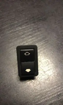 BMW 5 E39 Electric window control switch 8368974