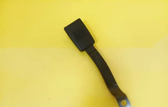 Volkswagen Polo IV 9N3 Front seatbelt buckle 6Q0857755D