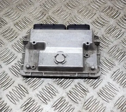 BMW i3 Engine control unit/module 5WA11037 8489402