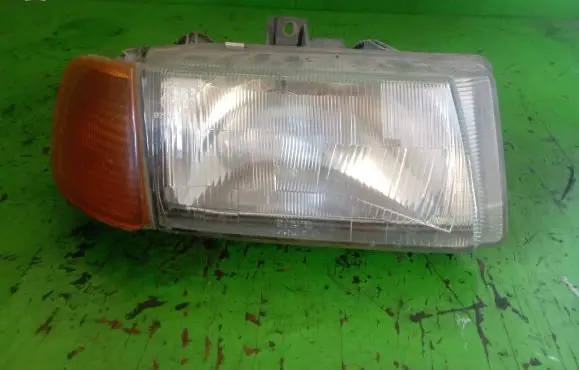 Volkswagen Caddy Headlight/headlamp