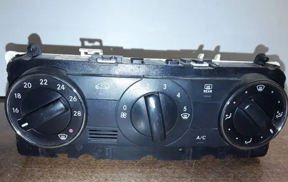 Mercedes-Benz B W245 Climate control unit NOCODE