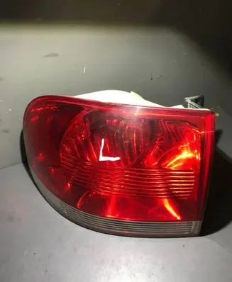 Volkswagen Touareg I Rear/tail lights 7L6945095K