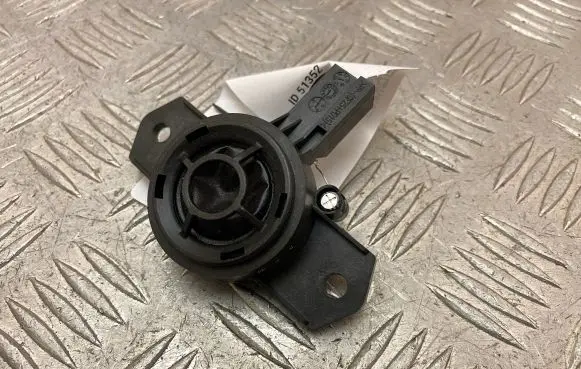 Volvo XC90 Front door high frequency speaker 31350426