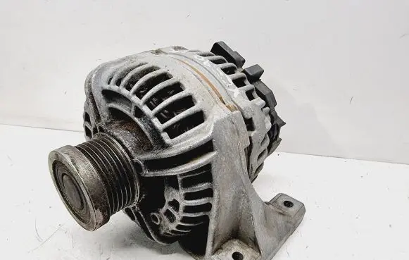 Volvo XC90 Generator/alternator 30667787 36012358
