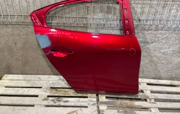 Mazda 3 Rear door BCJH72010 S2501M118