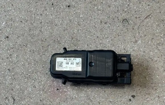 Audi e-tron Seat adjustment motor 4N0881073