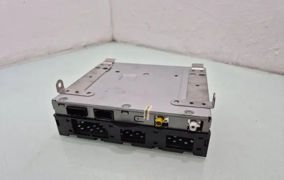 Audi A6 S6 C6 4F GPS navigation control unit/module 4F0035541B 4E0910541F