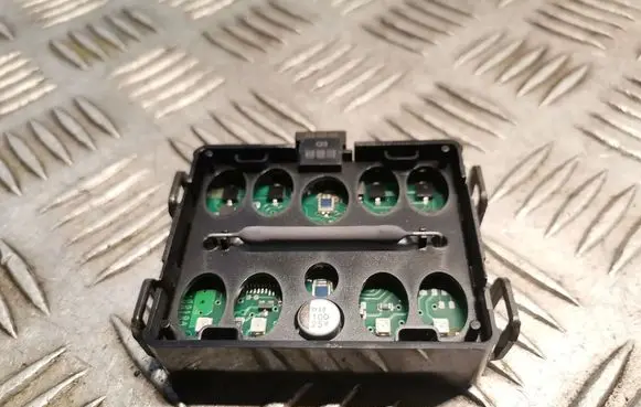 Mercedes-Benz E W211 Rain sensor 2118206026