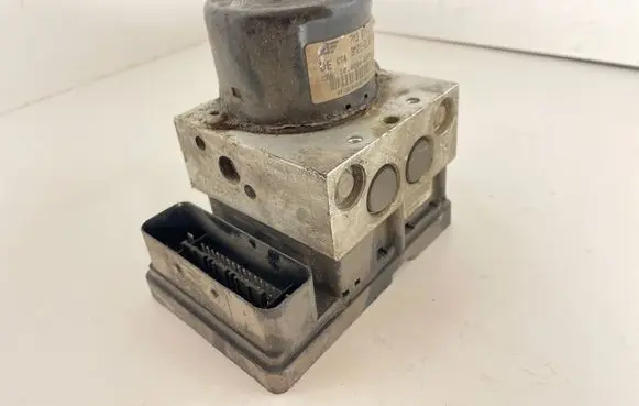Volkswagen Sharan ABS Pump 7M3614111N 7M3907379D
