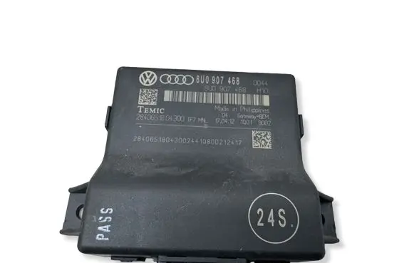 Audi Q3 8U Gateway control module 8U0907468 2840651804300