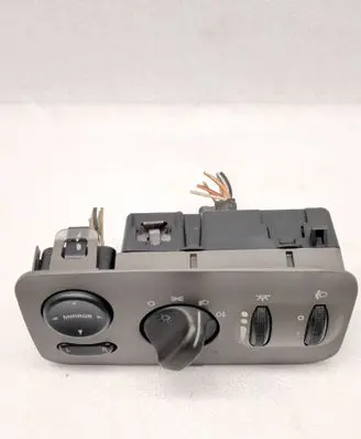 Chrysler Voyager Light switch P0TH131L5AC 746746083 1534704511