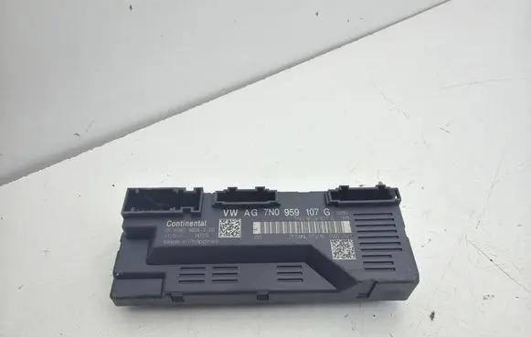 Seat Alhambra (Mk2) Tailgate/trunk control unit/module 7N0959107G 7N0959107A
