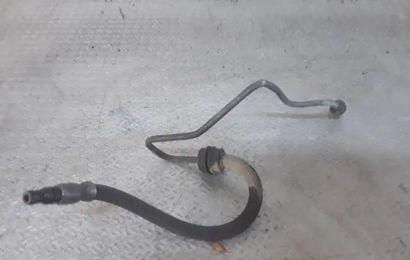 Volvo V70 Clutch pipe/line 