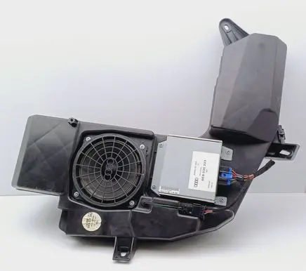 Audi A4 S4 B6 8E 8H Subwoofer speaker 8E9035382 8E9035223
