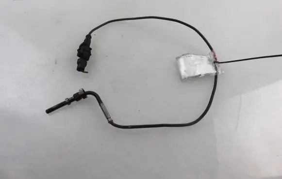 Alfa Romeo 159 Exhaust gas temperature sensor 55207108