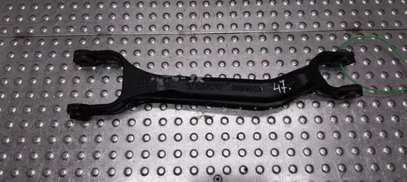 Volvo XC90 Rear upper control arm/wishbone 8630783