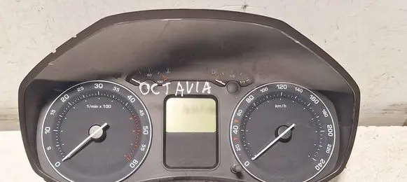 Skoda Octavia Mk2 (1Z) Speedometer (instrument cluster) 1Z09207822D V1610056 SKZ7Z034382147