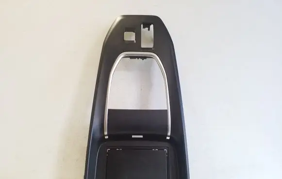 Nissan Qashqai J12 Other center console (tunnel) element 969356UN0A
