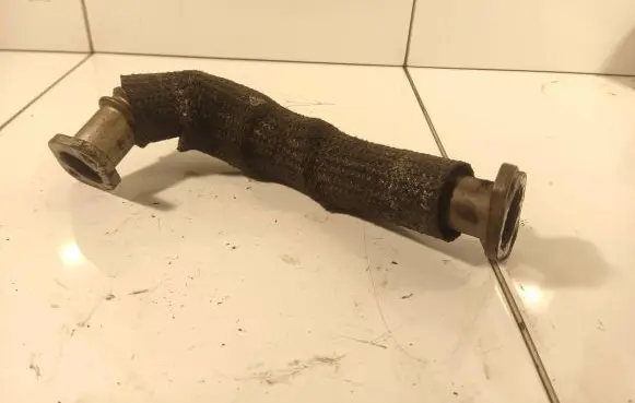 Hyundai Santa Fe EGR valve line/pipe/hose