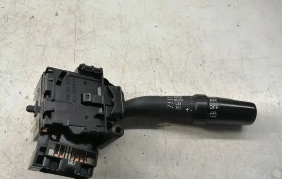Toyota Corolla Verso AR10 Wiper control stalk 8465205170 173821
