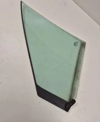 Renault Scenic II - Grand scenic II Front door vent window glass four-door 43R00049 DOT24AS2M25