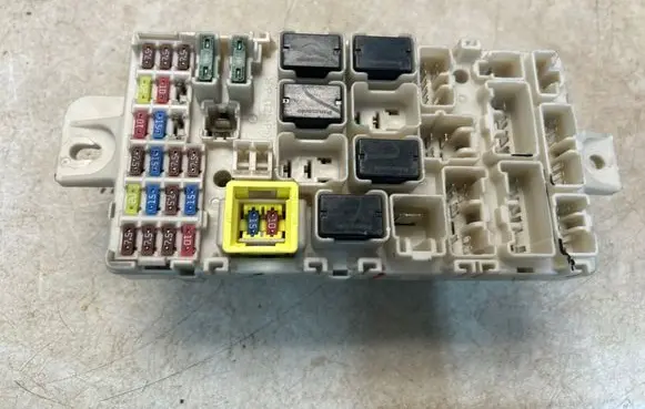 Mitsubishi Mirage VI G4 Attrage Fuse module 8637A998 18637A998 G8C933MF0Z07