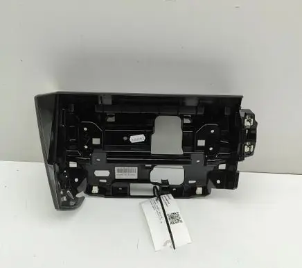 Peugeot 308 Radio/GPS head unit trim 9835257780