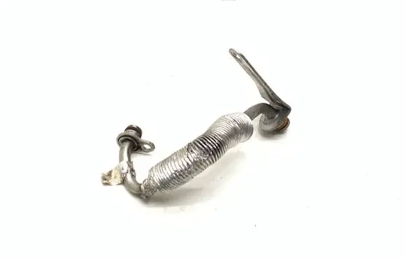 Engine coolant pipe/hose