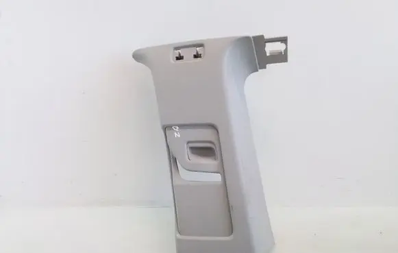 Opel Zafira B (B) pillar trim (top)