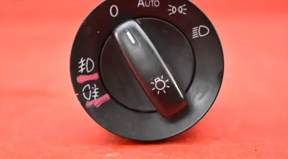 Volkswagen Golf IV Light switch