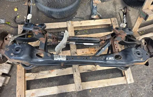 Volvo C30 Rear subframe YV1MK7541720259 1341867